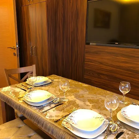 Hotel apartamentowy Rose Mansion By Otantik 4*