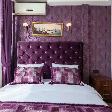 Hotel apartamentowy Rose Mansion By Otantik 4*
