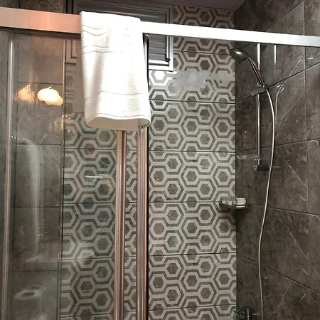 Apart Otel Rose Mansion By Otantik