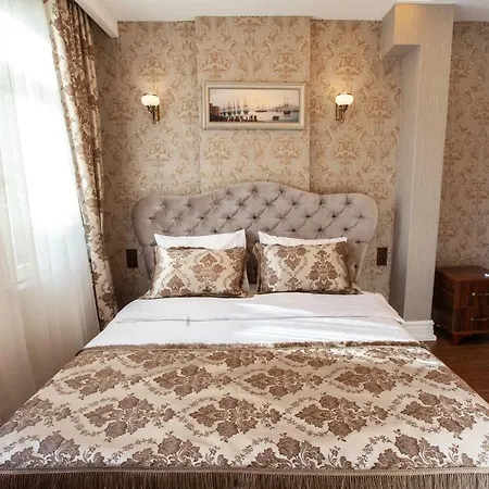 Rose Mansion By Otantik 3*