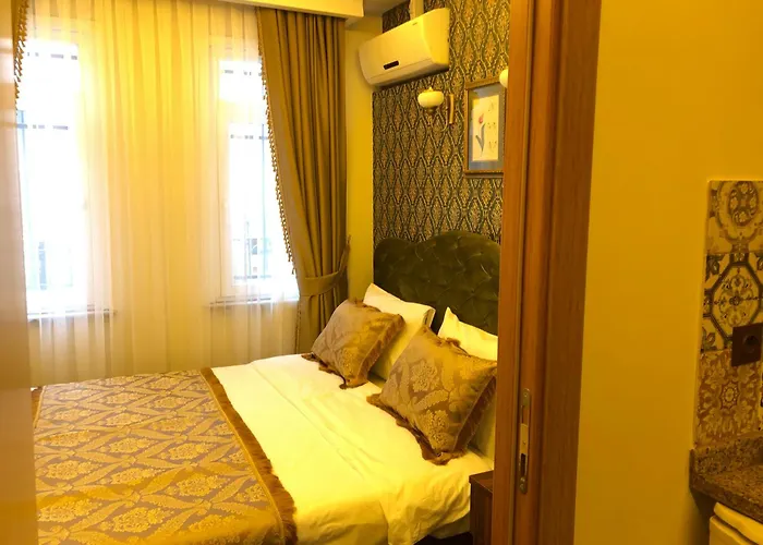 Апарт-отель Rose Mansion By Otantik