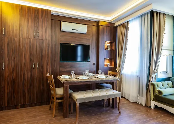 Апарт-отель Rose Mansion By Otantik 3*