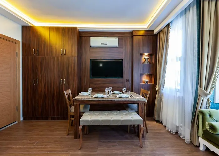 Rose Mansion By Otantik